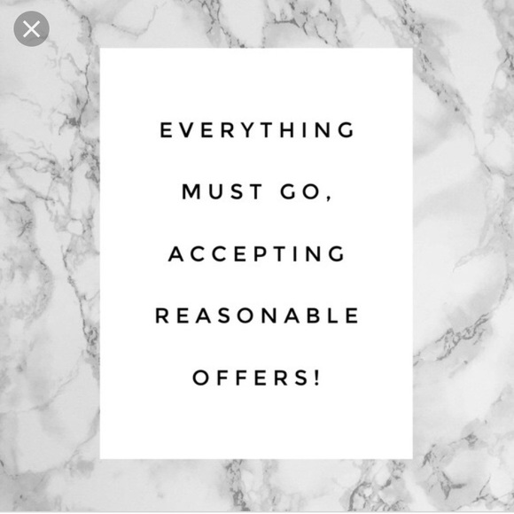 EVERYTHING LISTED MUST GO! - Picture 1 of 3